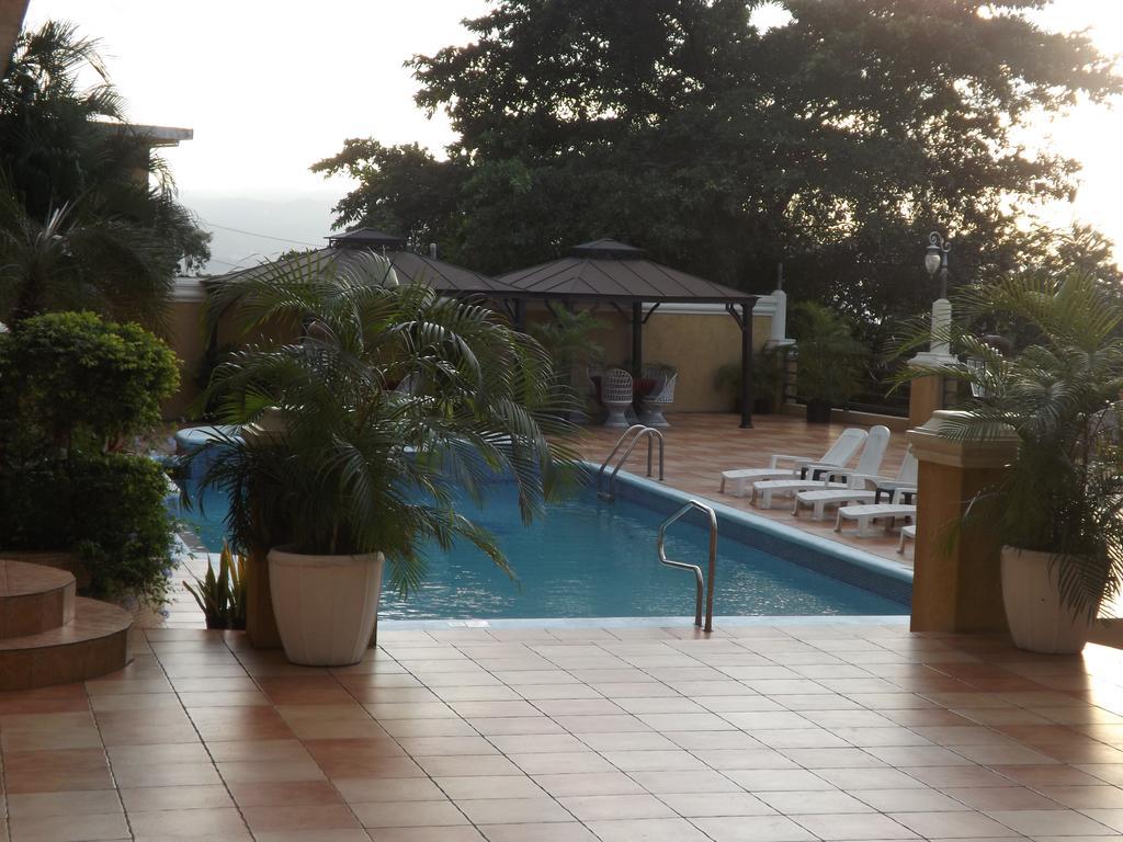 Grandiosa Hotel Montego Bay Buitenkant foto